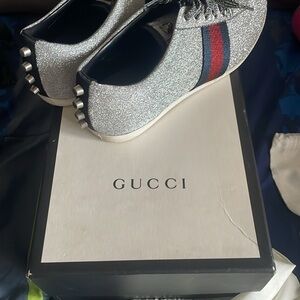 Gucci shoes